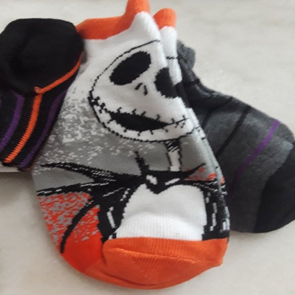 THE NIGHTMARE BEFORE CHRISTMAS WOMEN 3 PR SOCKS - Picture 3 of 4